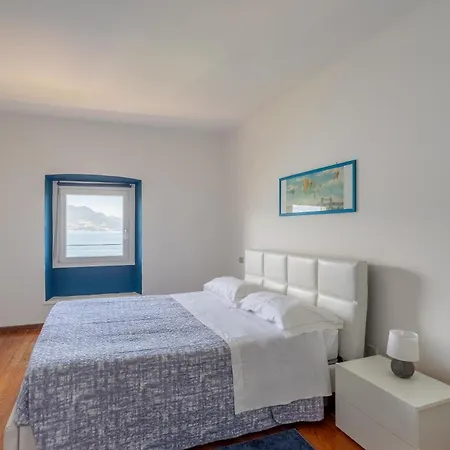 Appartement Belvedere Lakeview Historic Center *